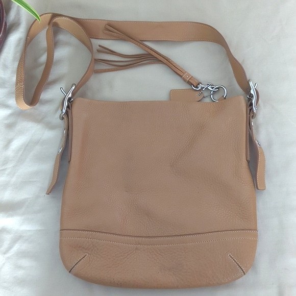 Coach Pebble Leather Tan Soft Purse Shoulder Bag Crossbody - Picture 9 of 17
